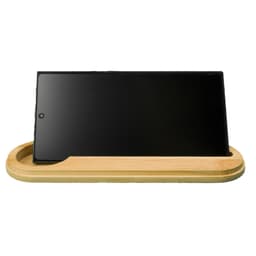 Lid with Phone in use