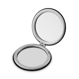 The Polished Traveller - image 5