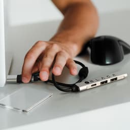 Megabyte USB Hub - image 4