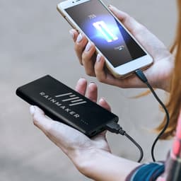 Dash 18W PD Power Bank - image 2