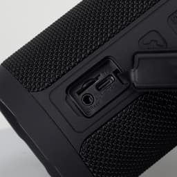 Beatcore Bluetooth Speaker - image 8