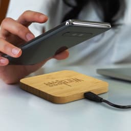 NATURA Bamboo Wireless Fast Charging Hub - image 4