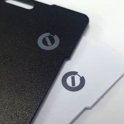 Carbon Bluetooth Tracker - image 2